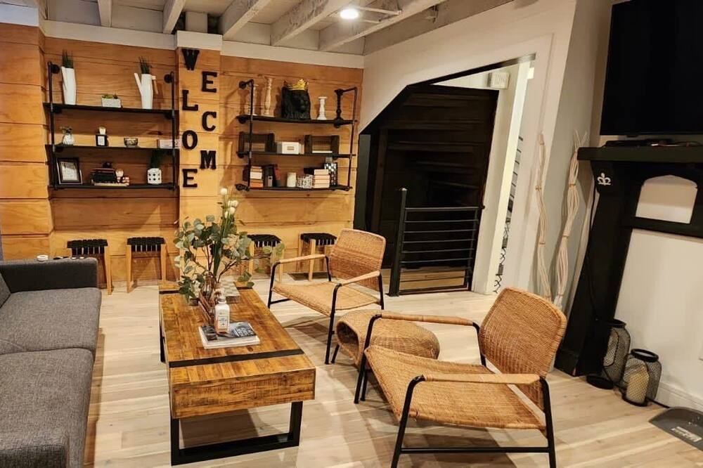 Photo of Livingroom in Fishtown
