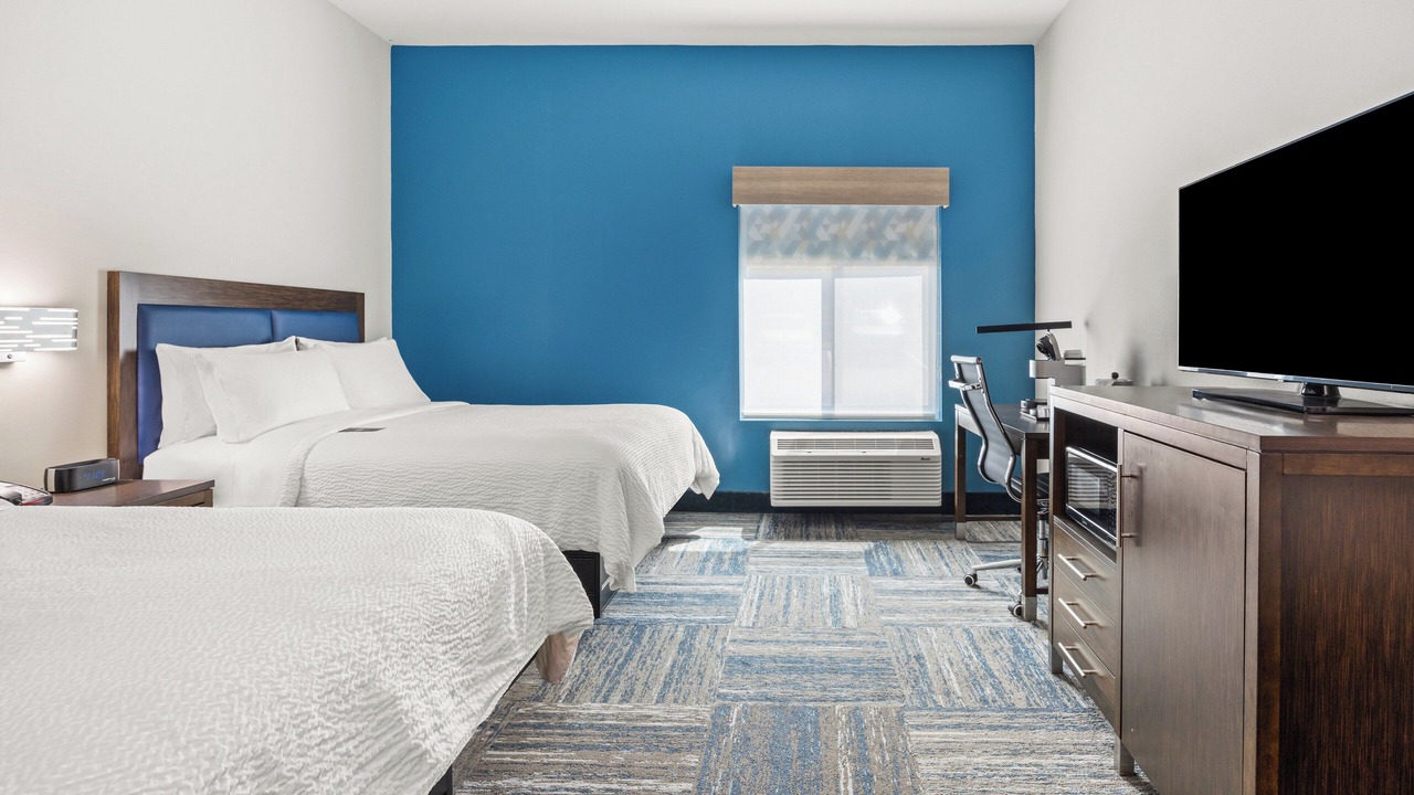 Photo of Bedroom in Woodfin