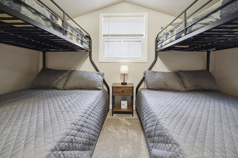 Photo of Bedroom in Tylersburg