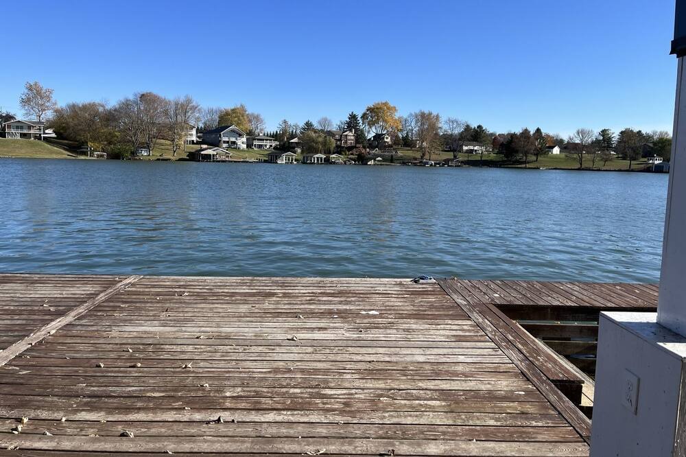 Photo of Others in Jamestown