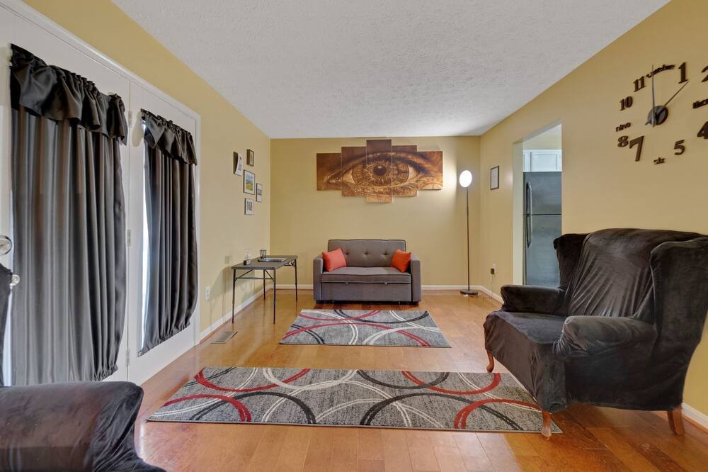 Photo of Bedroom in Odenton