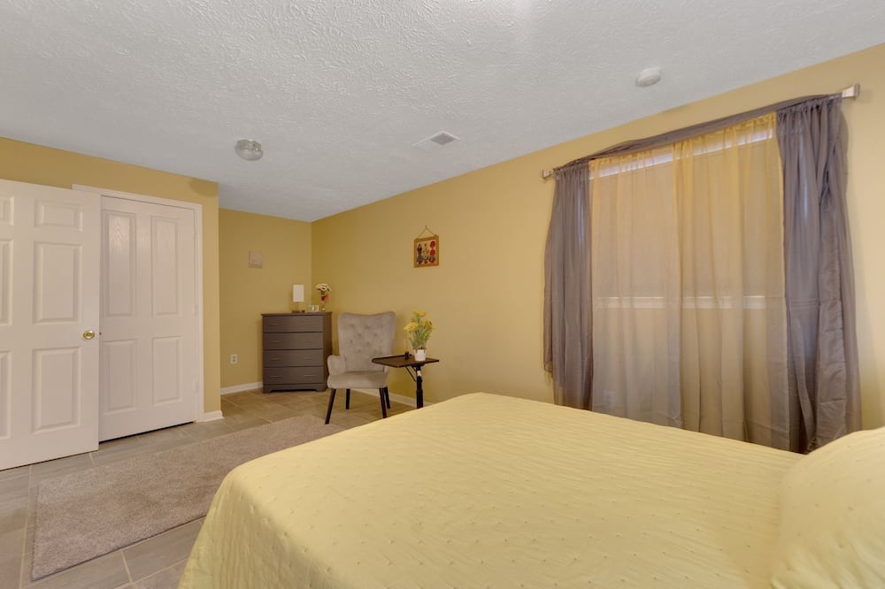 Photo of Bedroom in Odenton