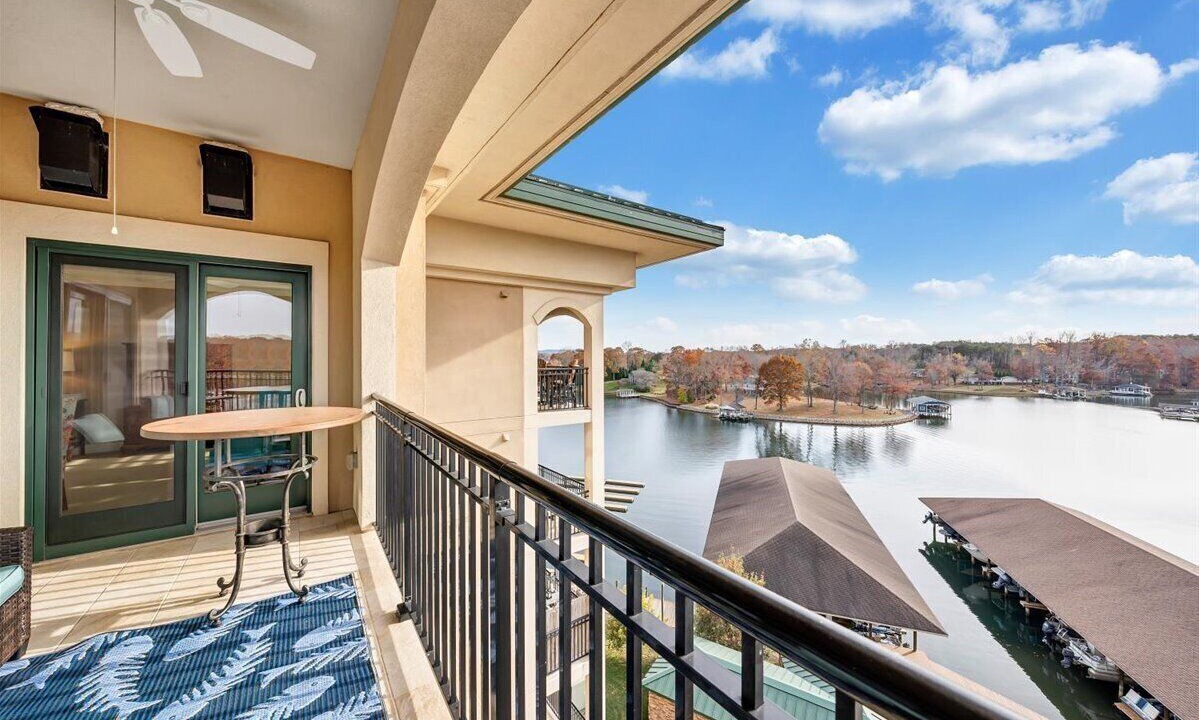 Photo of Outdoor in Westlake Corner