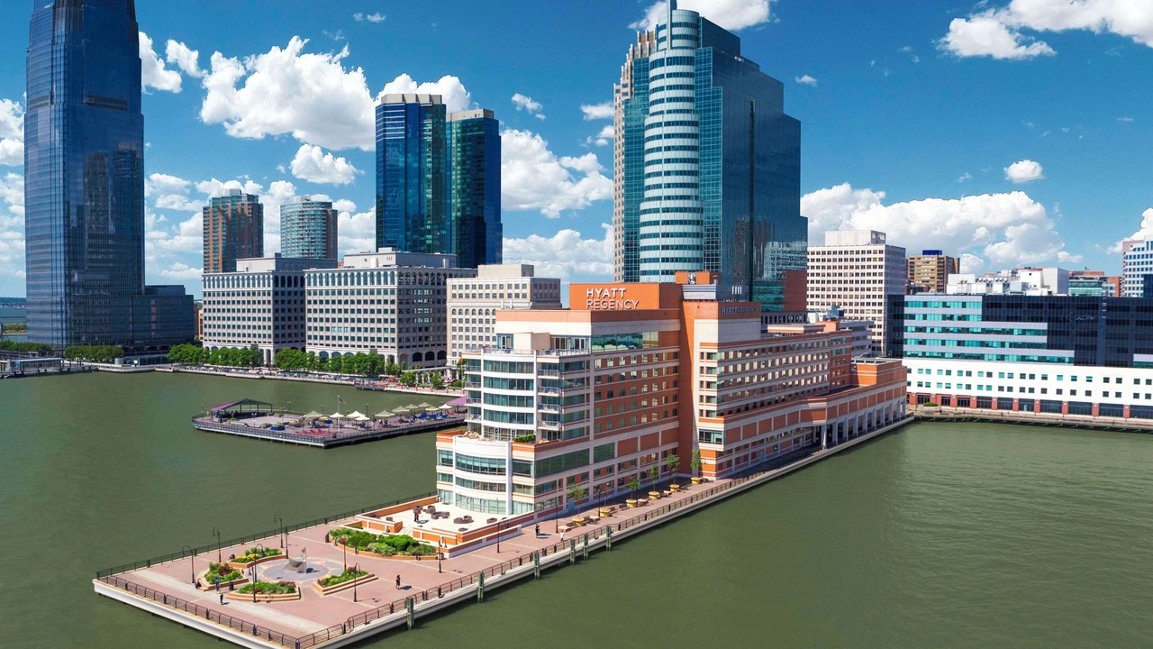 Photo of Outdoor in Exchange Place North