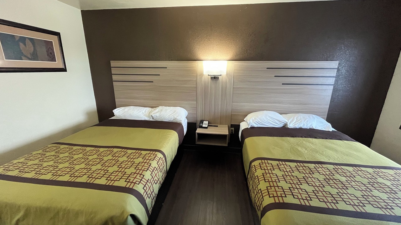 Photo of Bedroom in Nassawadox