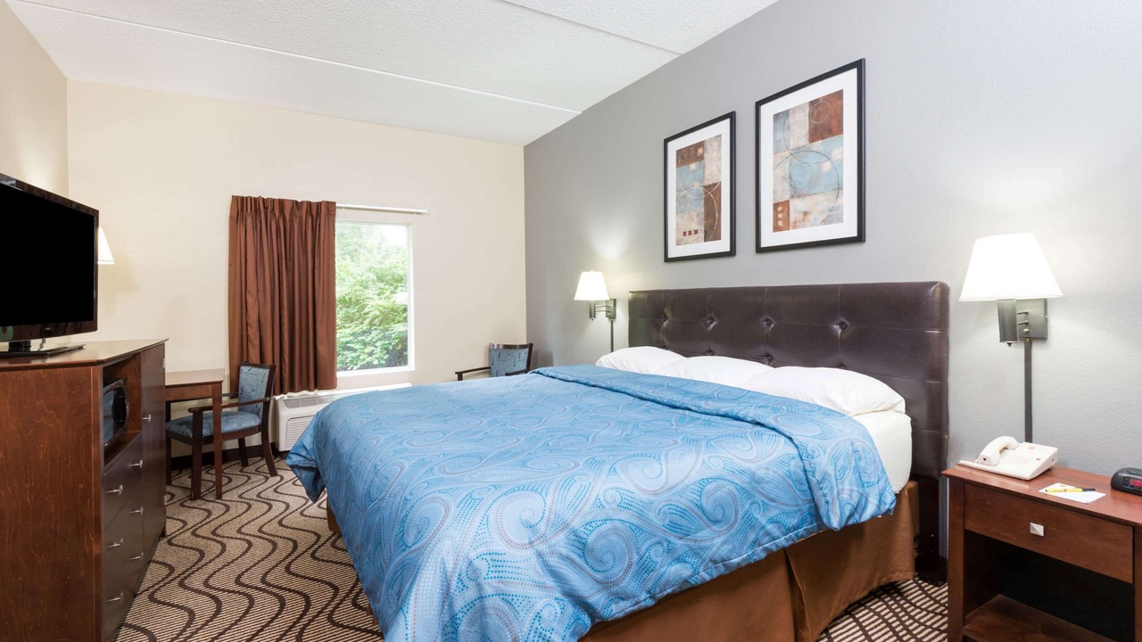 Photo of Bedroom in Mars