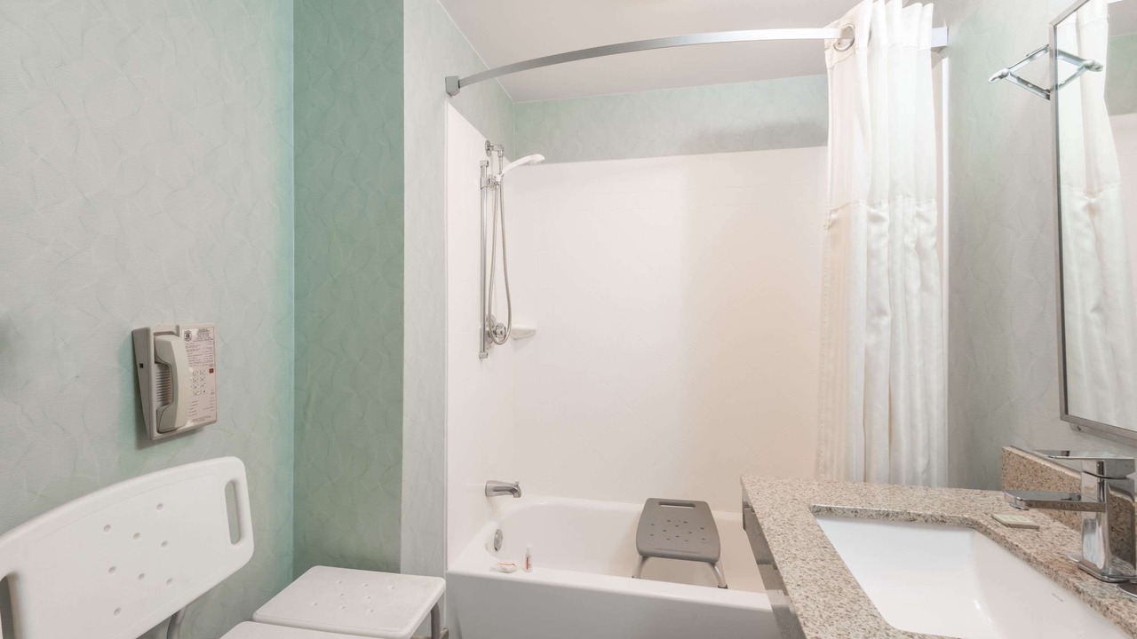 Photo of Bathroom in Mars