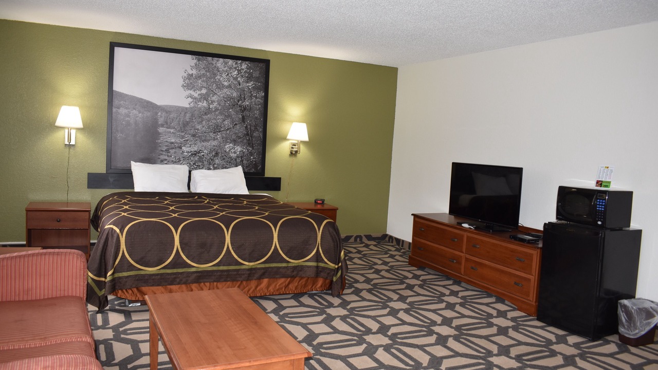 Photo of Bedroom in LaVale
