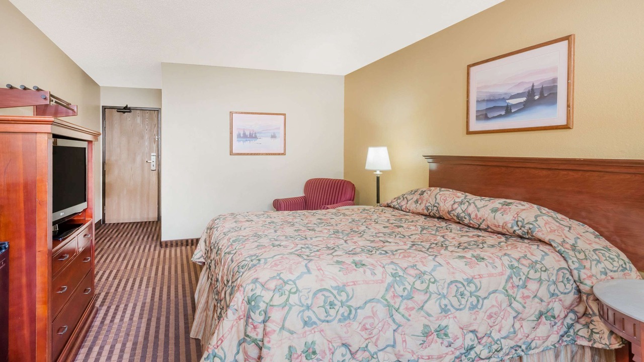 Photo of Bedroom in LaVale
