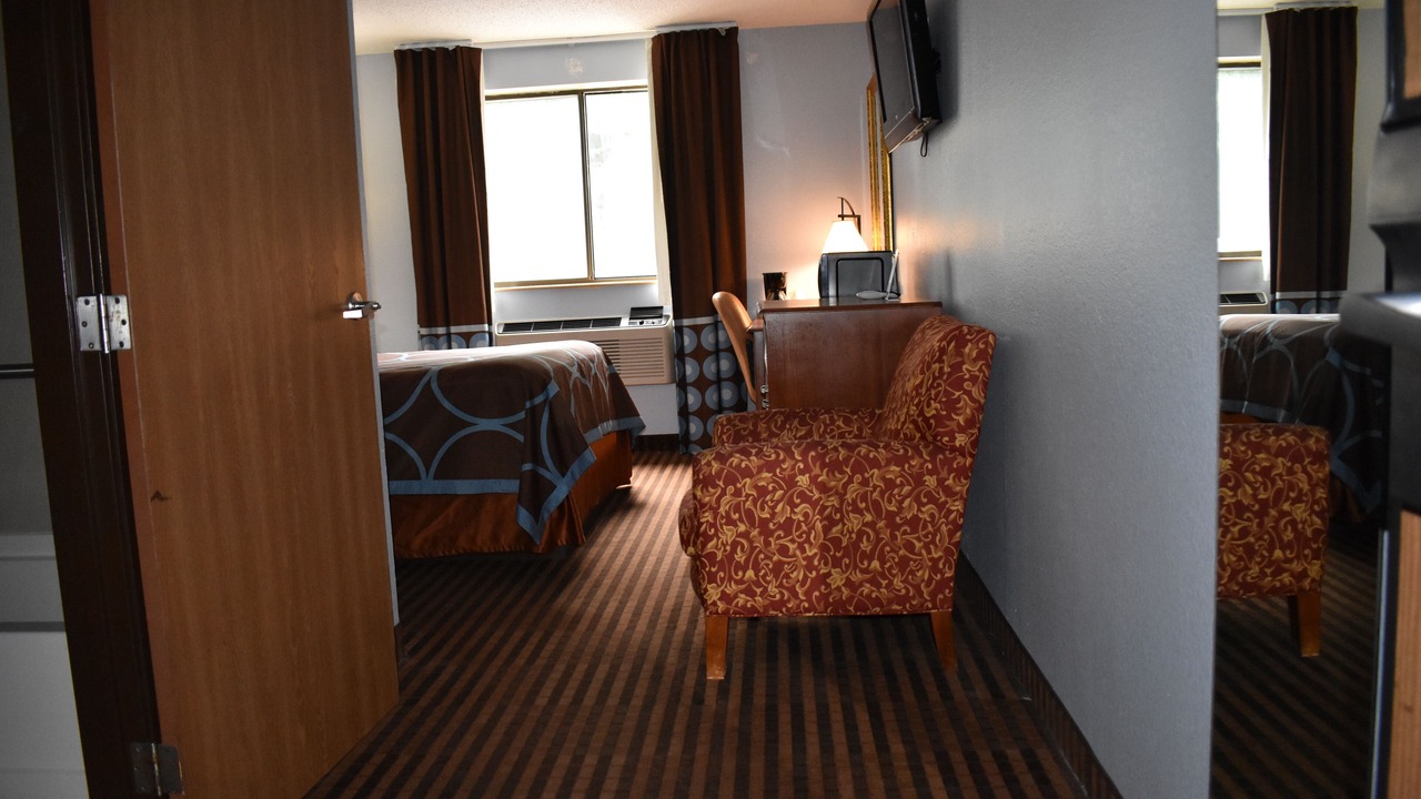 Photo of Bedroom in LaVale
