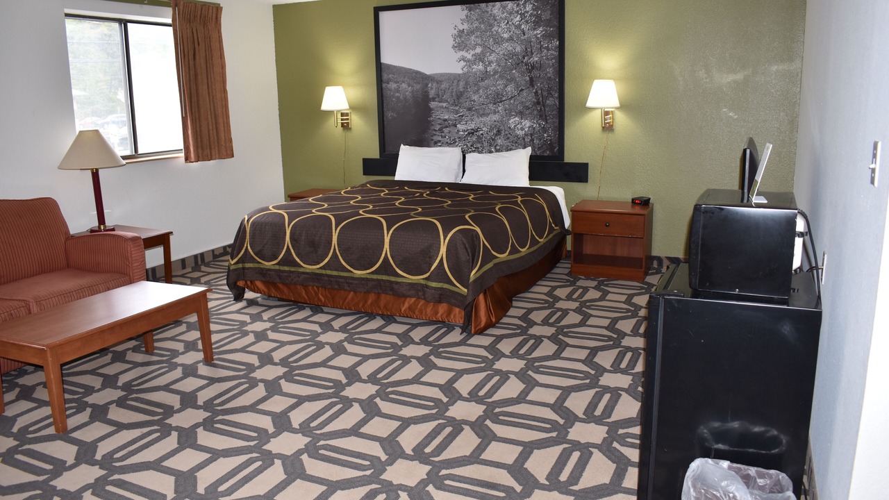 Photo of Bedroom in LaVale