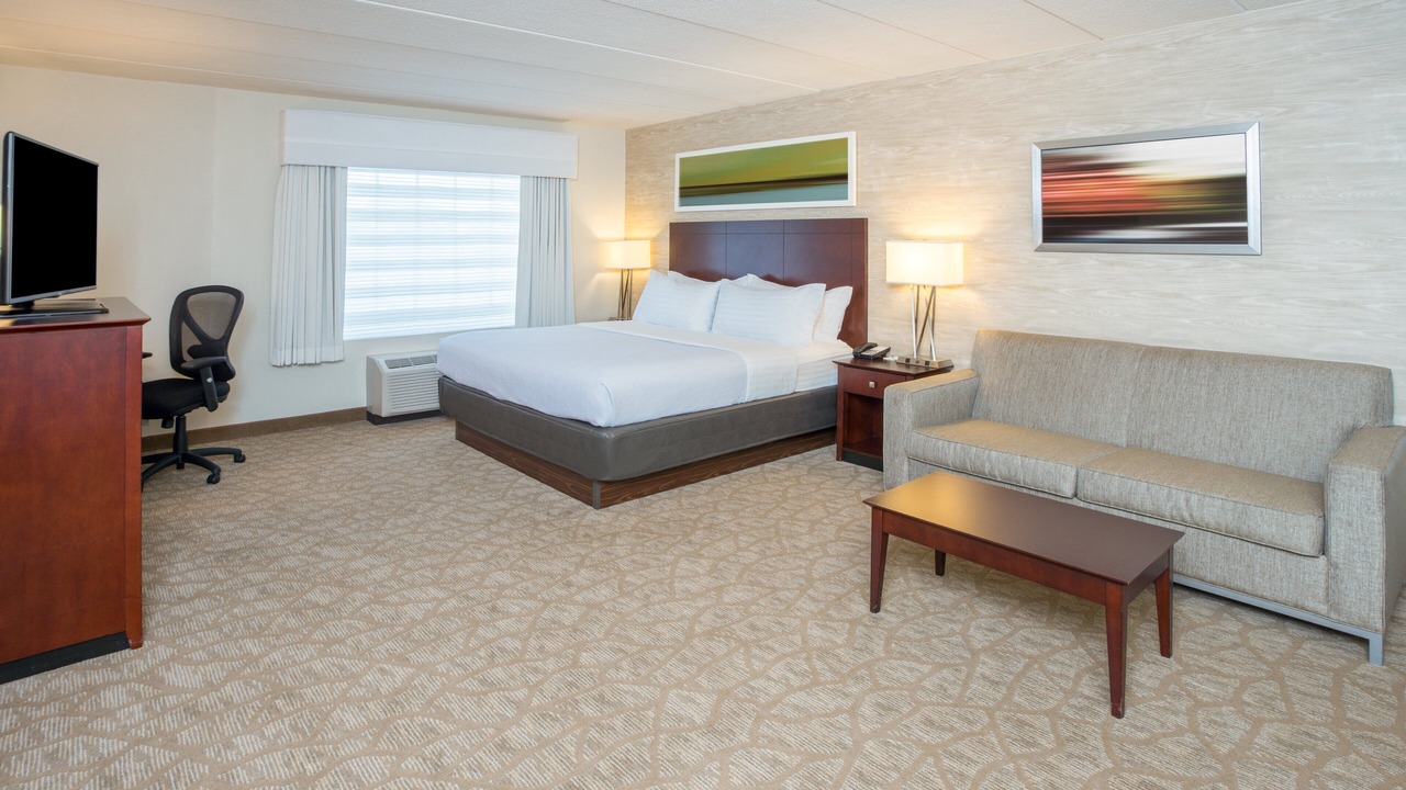 Photo of Bedroom in Linthicum Heights