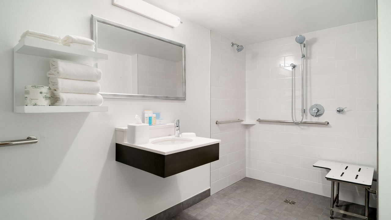 Photo of Bathroom in Chinatown