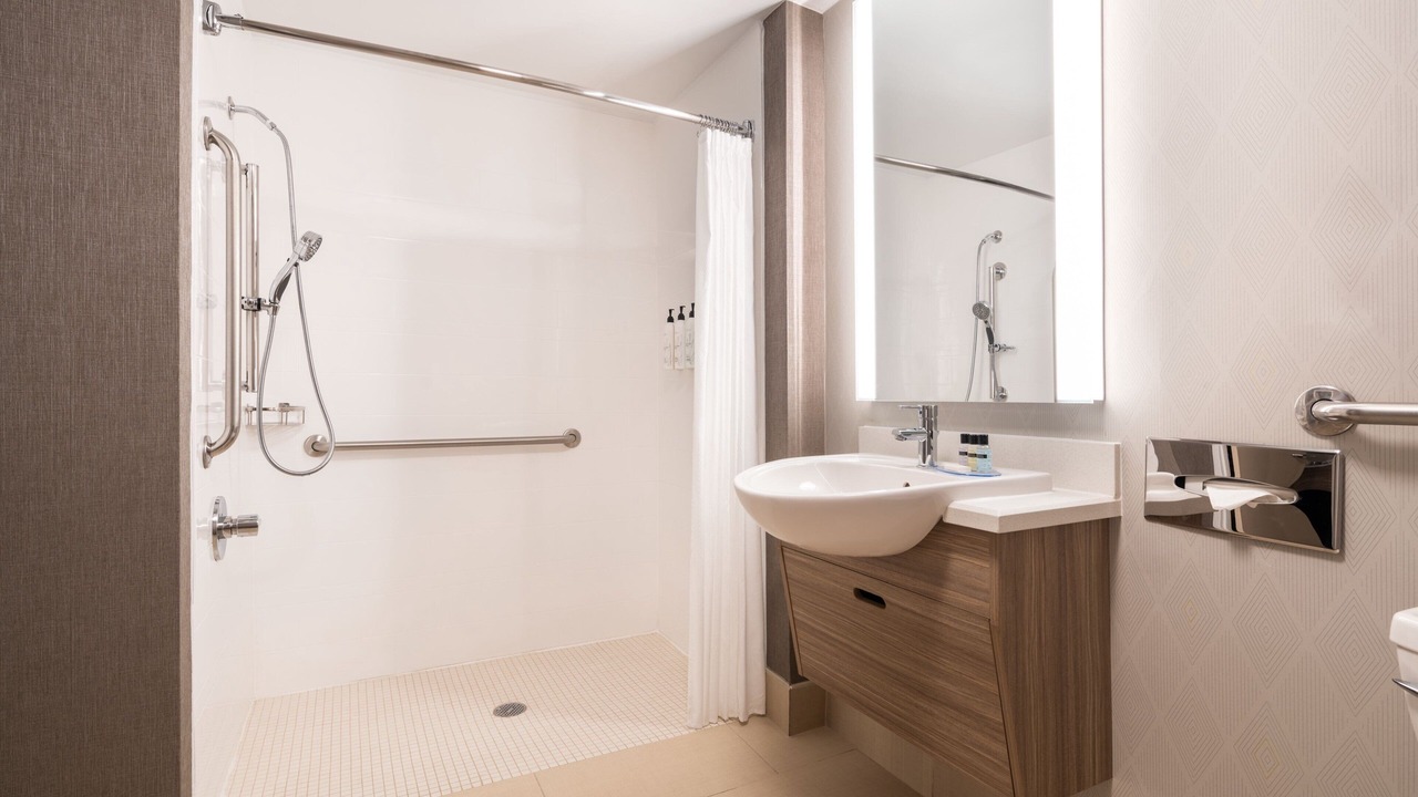 Photo of Bathroom in Willock