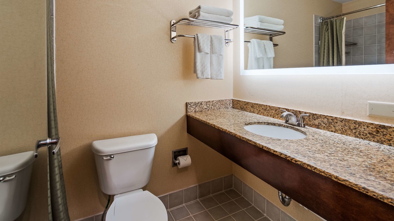 Photo of Bathroom in Kenwood