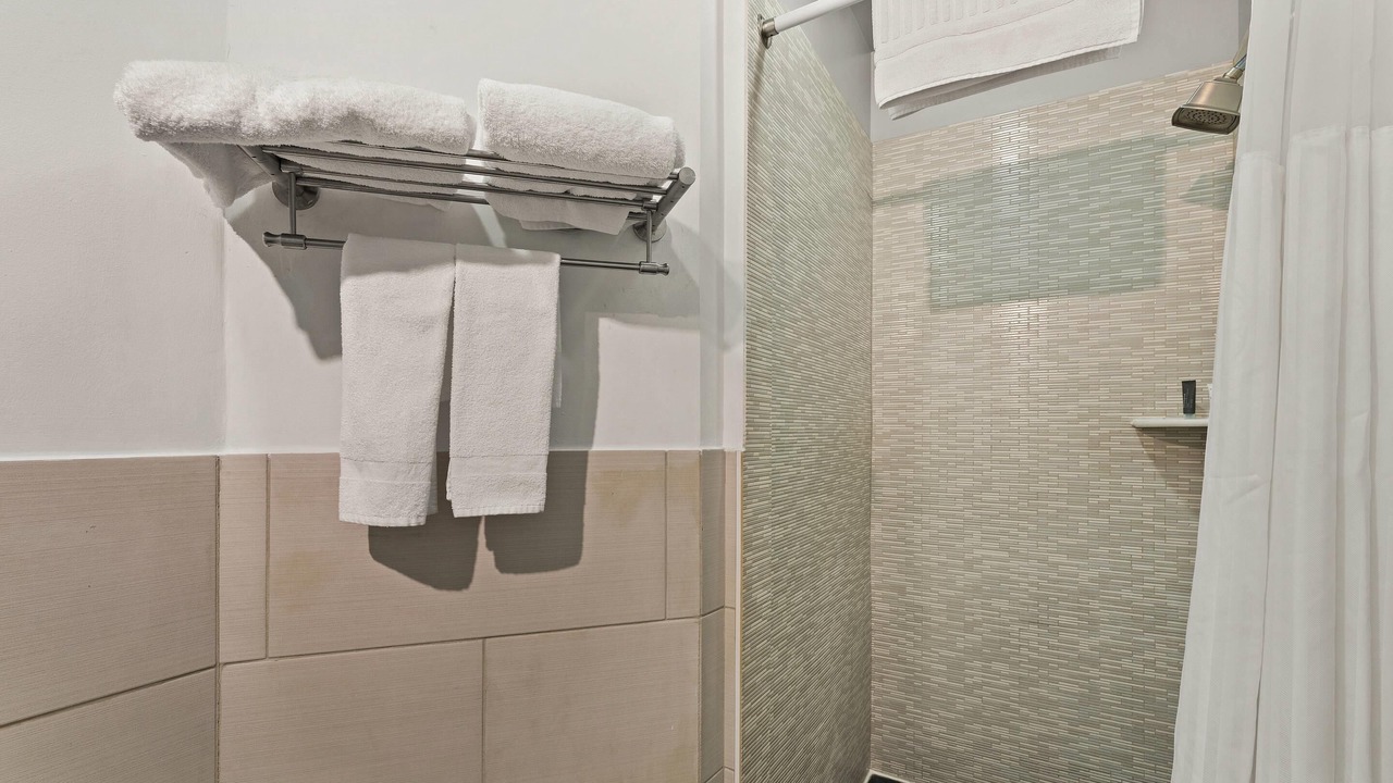 Photo of Bedroom in Midtown Village