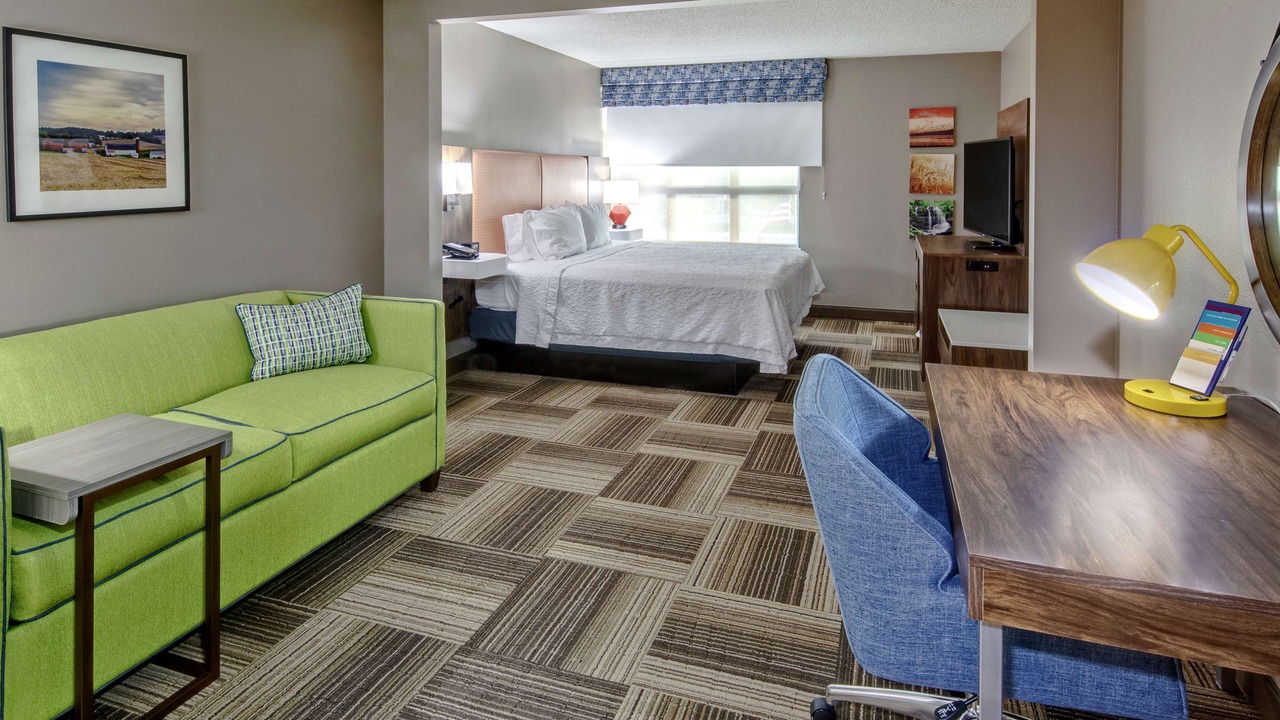 Photo of Bedroom in Lawson Heights