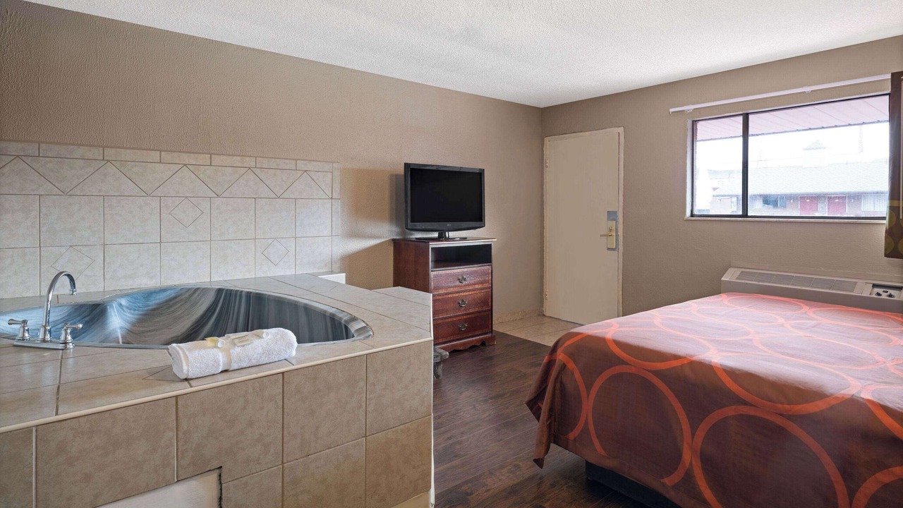 Photo of Bedroom in Youngstown