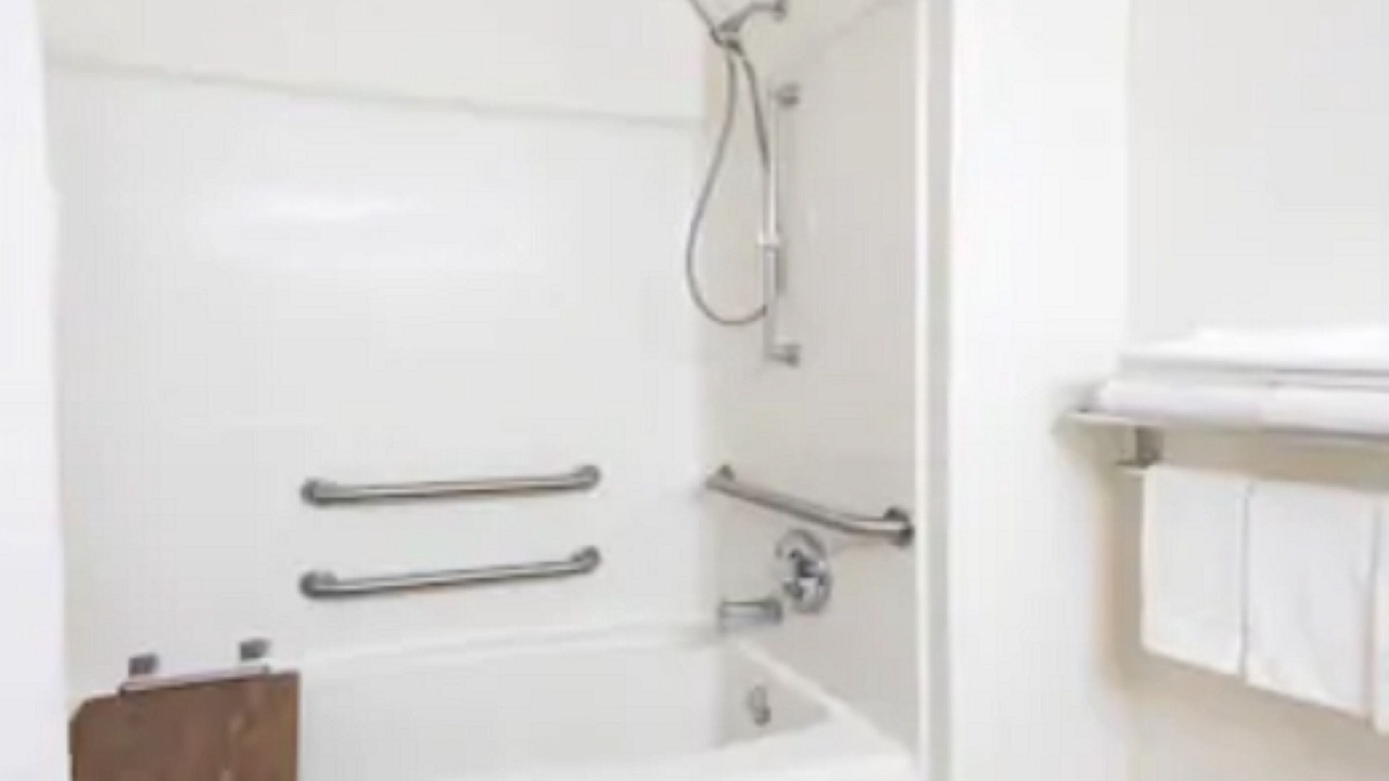 Photo of Bathroom in Dellslow
