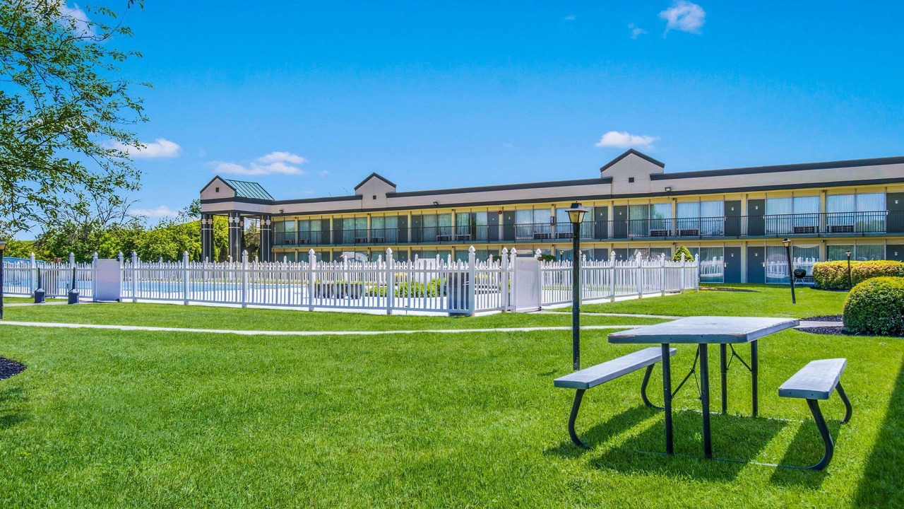 Photo of Outdoor in East York