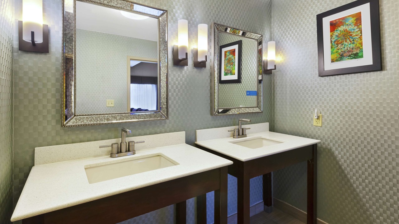 Photo of Bathroom in Clinton