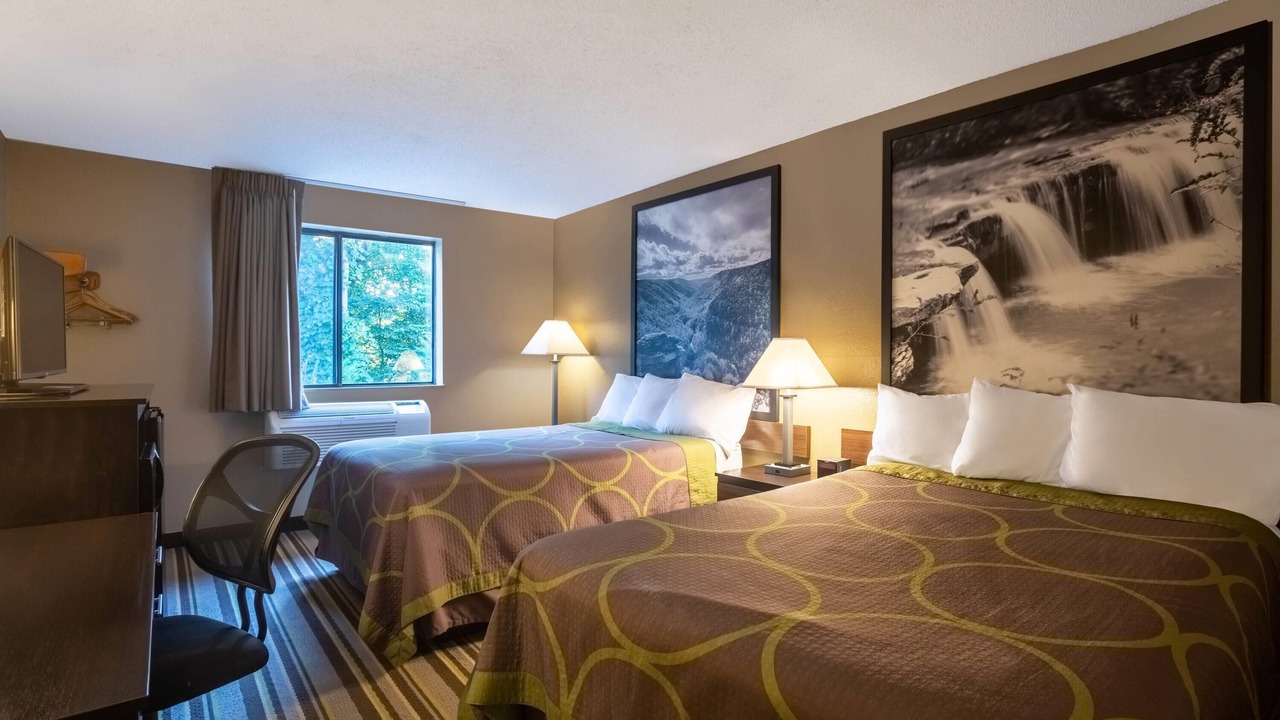 Photo of Bedroom in Leadsville