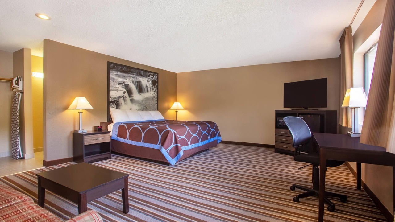 Photo of Bedroom in Leadsville