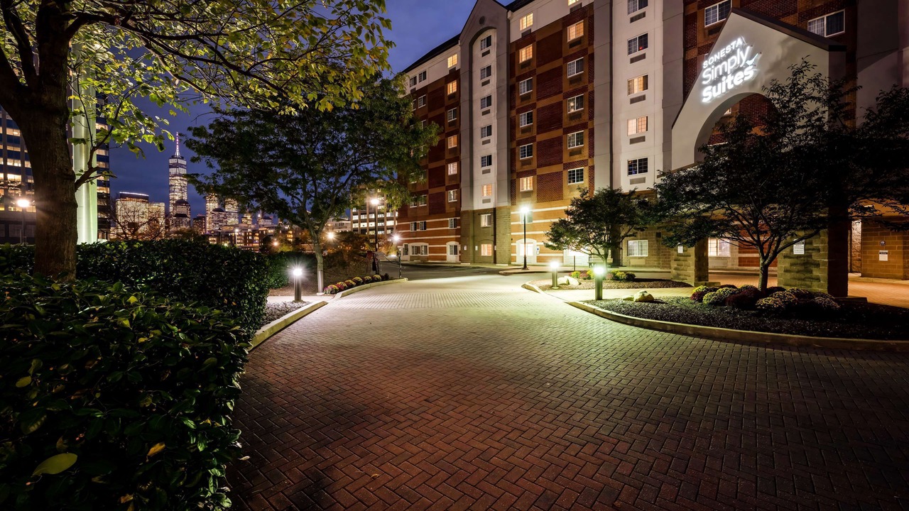 Photo of Outdoor in Exchange Place North