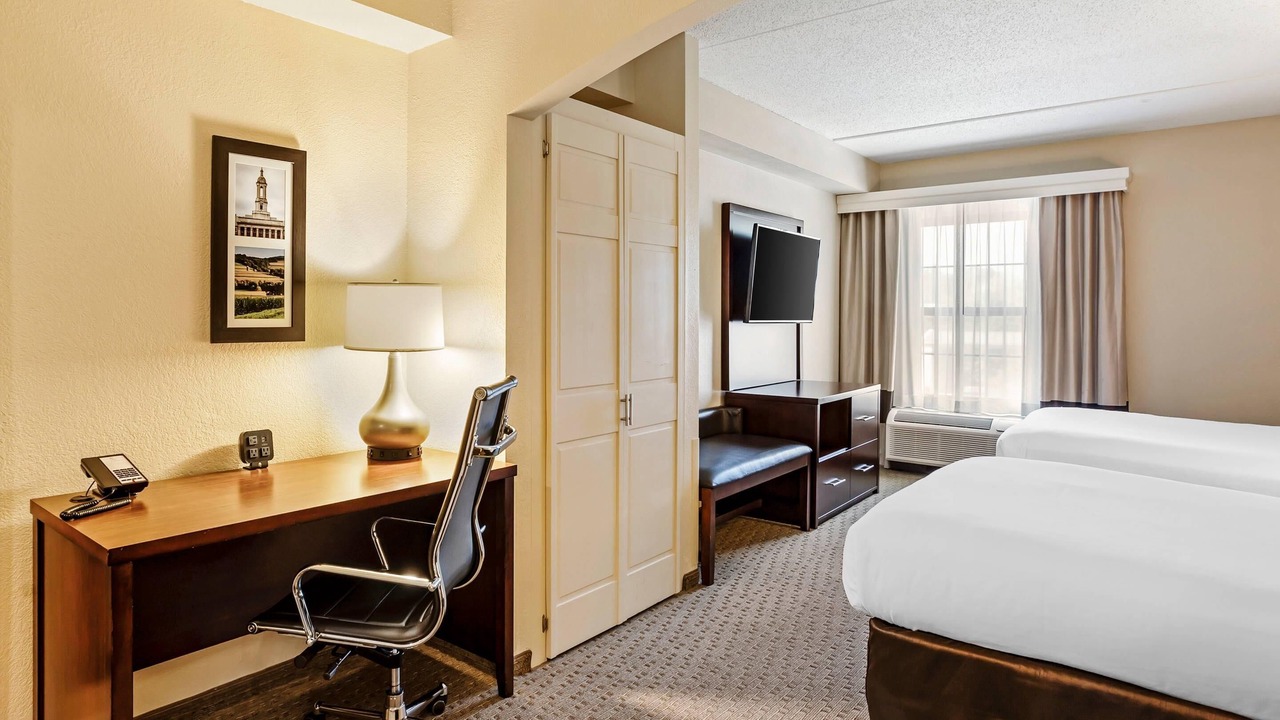 Photo of Bedroom in State College