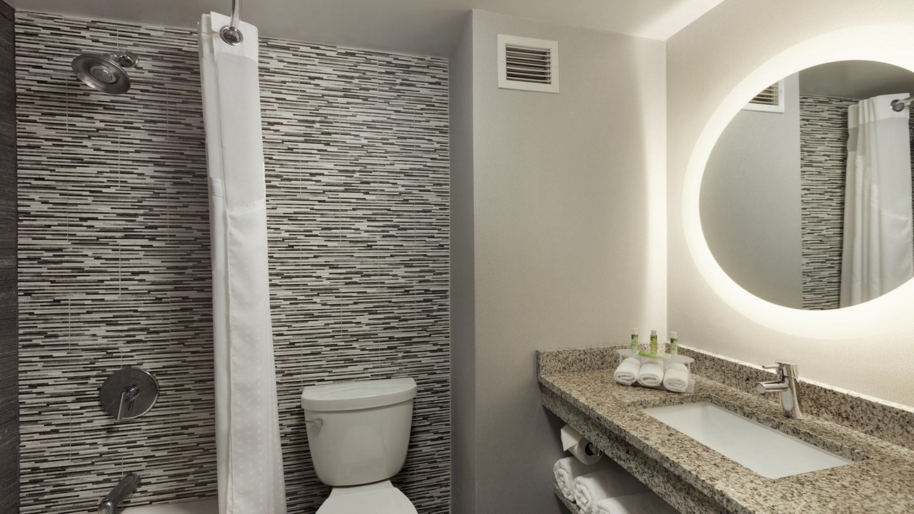 Photo of Bathroom in Lightfoot