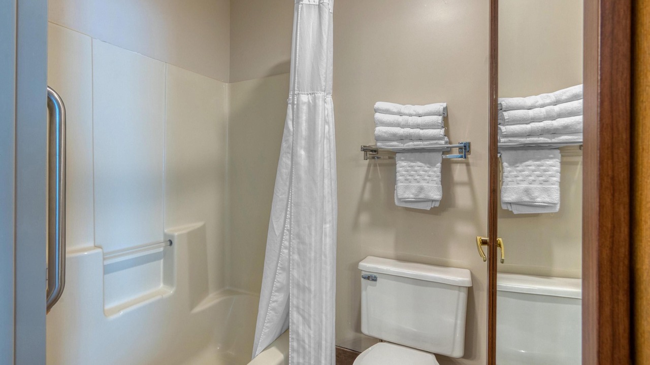 Photo of Bathroom in Elizabethtown