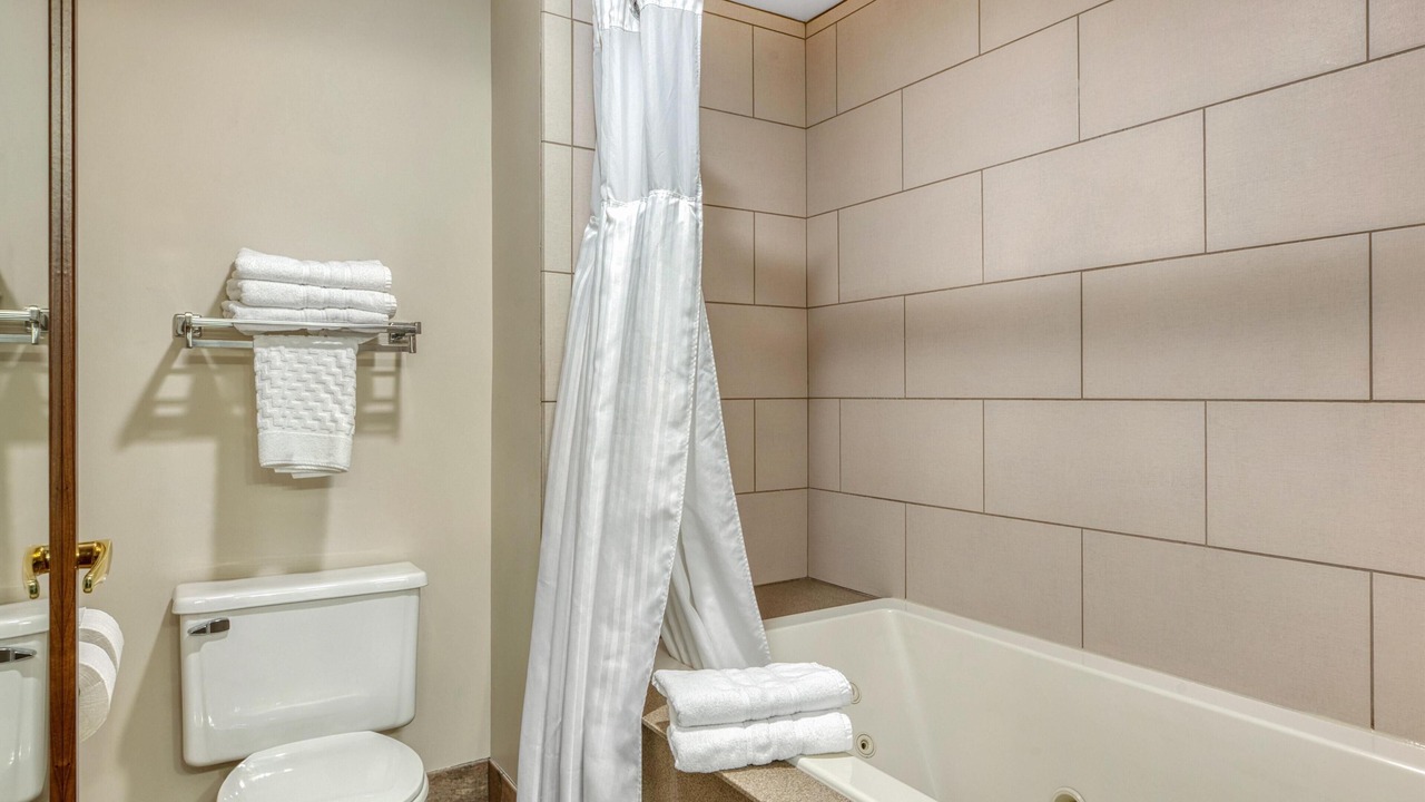 Photo of Bathroom in Elizabethtown