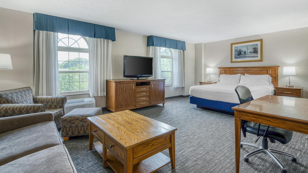 Photo of Bedroom in Elizabethtown