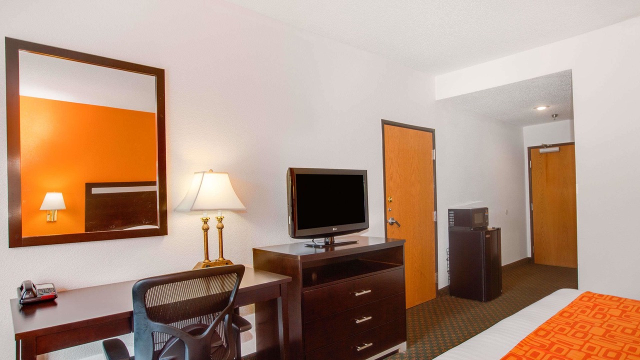 Photo of Livingroom in Beckley