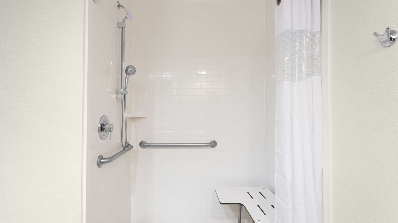 Photo of Bathroom in Willock