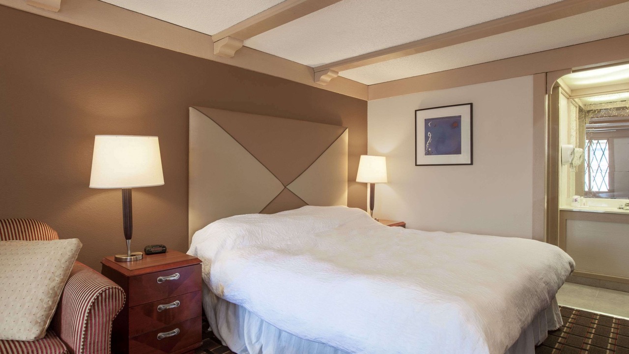 Photo of Bedroom in South Greensburg