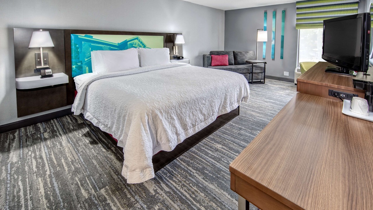 Photo of Bedroom in Batesville