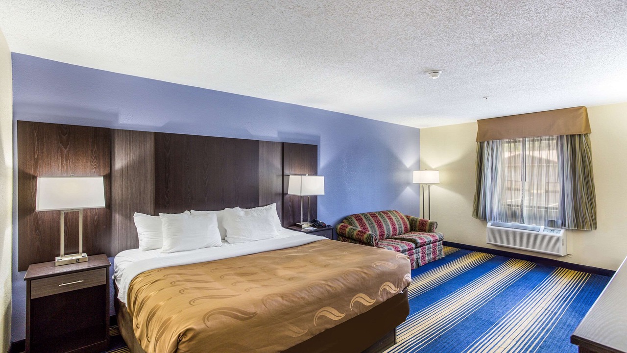 Photo of Bedroom in Tad
