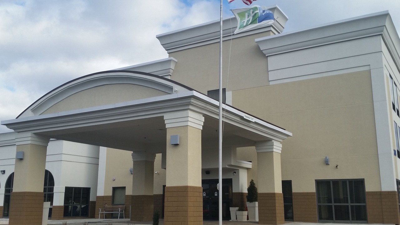 Photo of Buildings in Edgewood