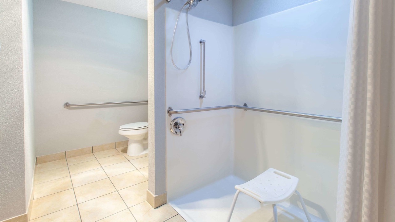 Photo of Bathroom in South Hills