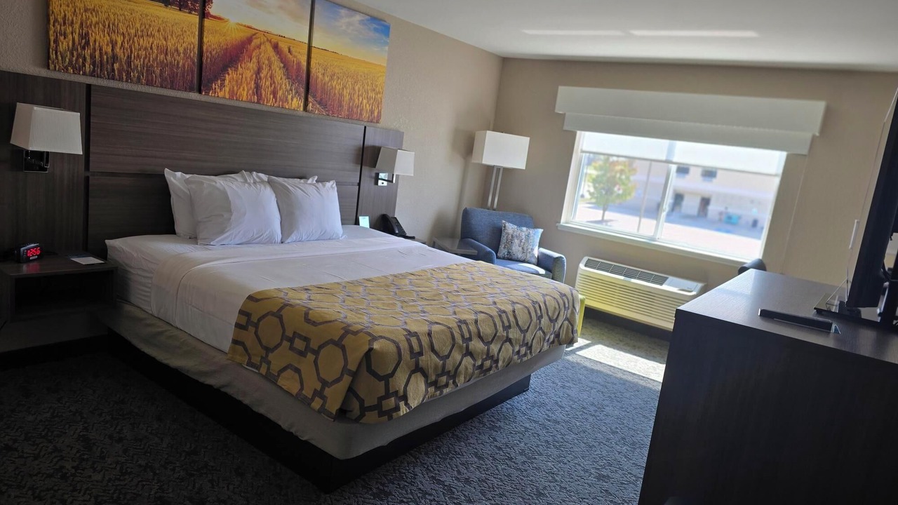 Photo of Bedroom in Mattoon