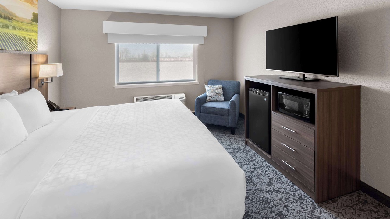 Photo of Bedroom in Mattoon