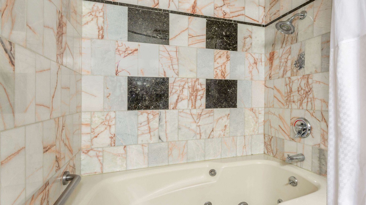 Photo of Bathroom in Blairsville