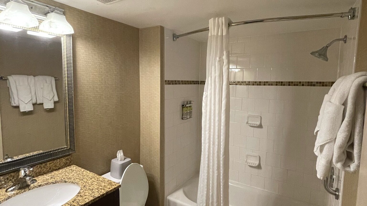 Photo of Bathroom in Old City