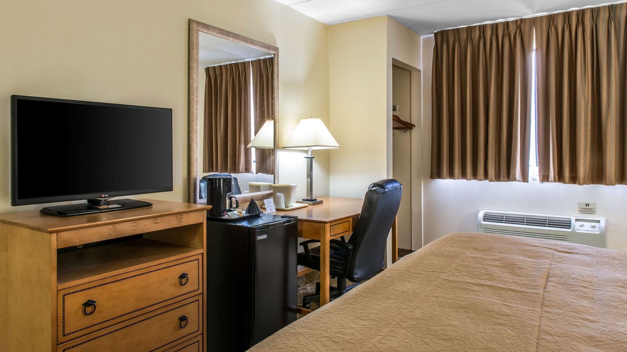 Photo of Bedroom in Fairview