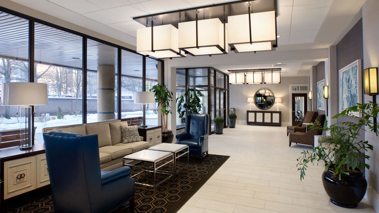 Photo of Livingroom in Center City East