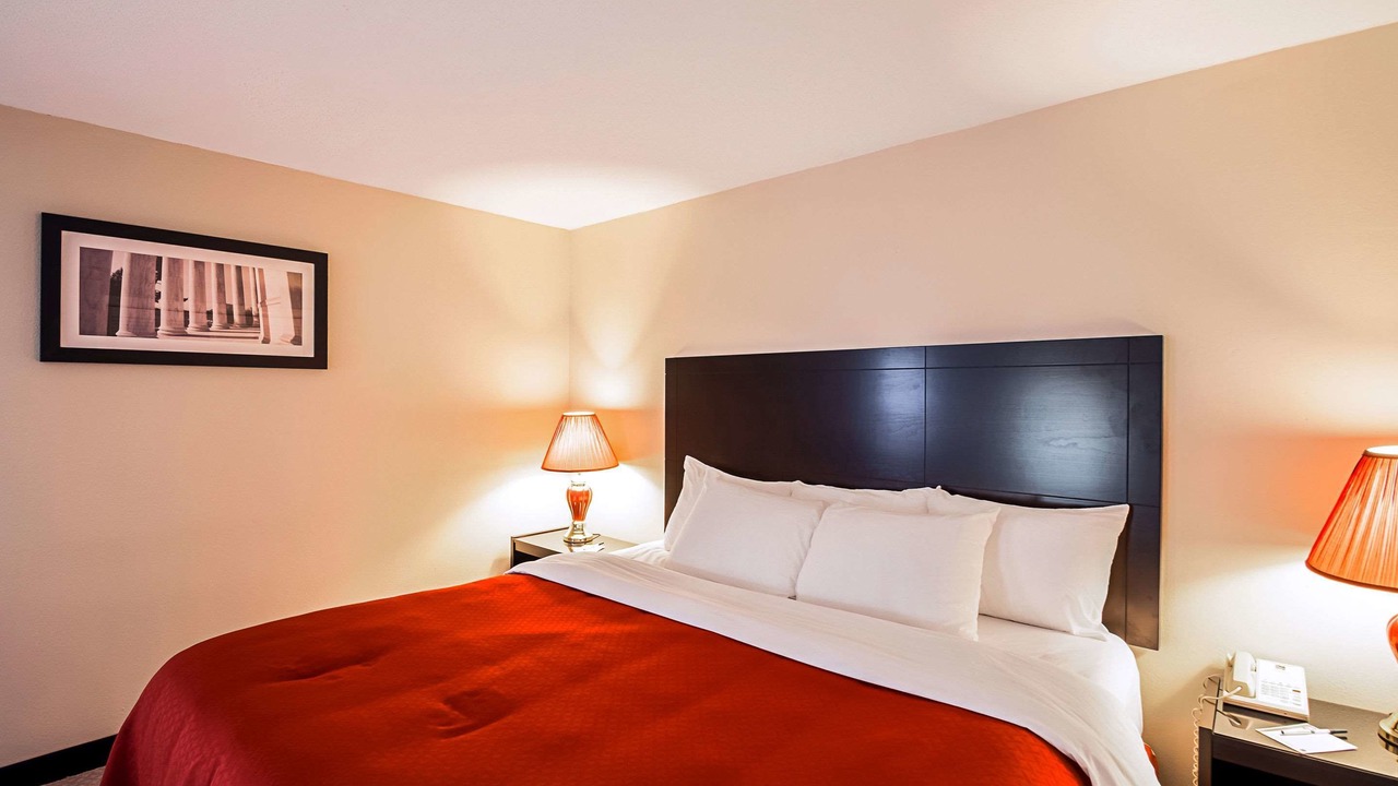 Photo of Bedroom in Woodbridge