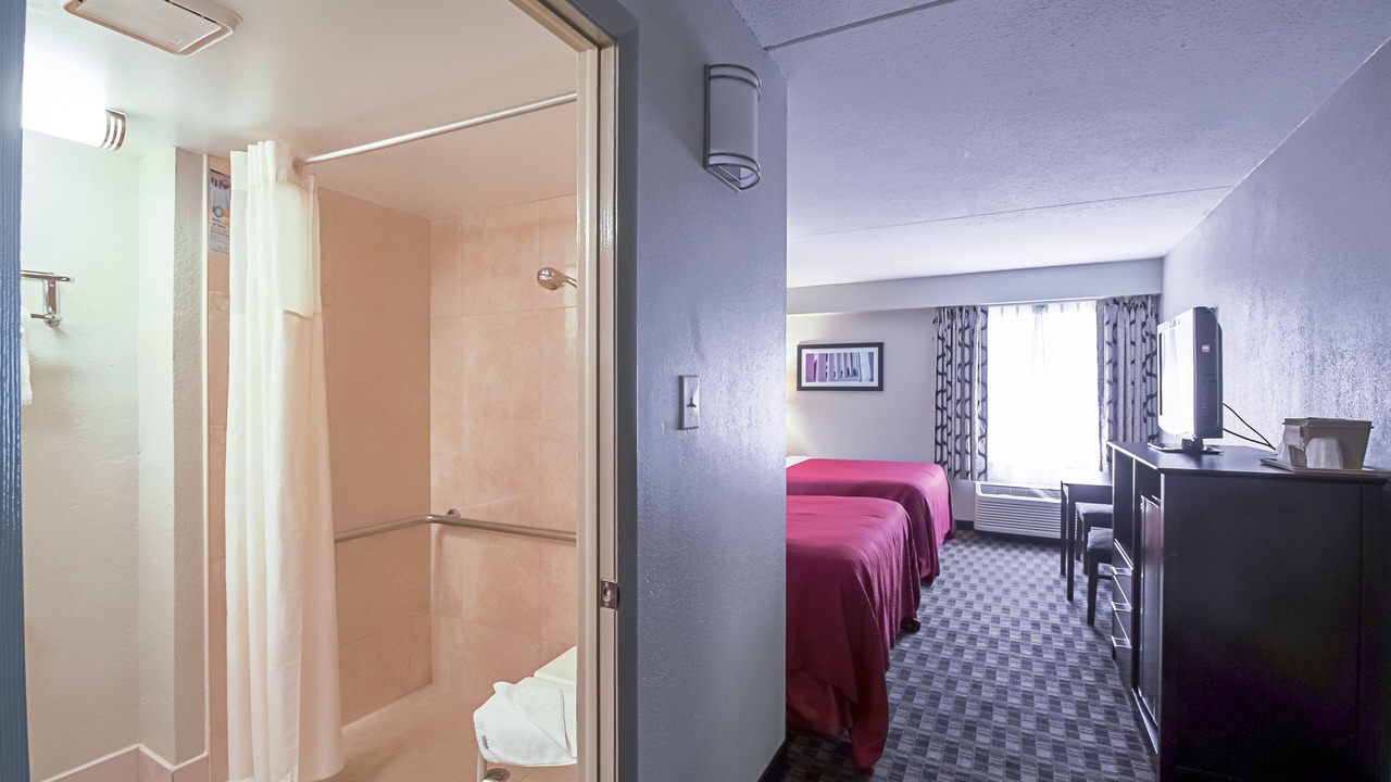 Photo of Bathroom in Woodbridge