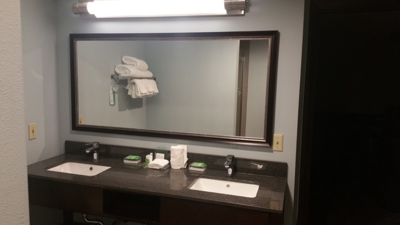 Photo of Bedroom in Middletown