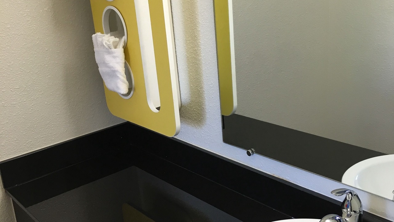 Photo of Bathroom in Violetville